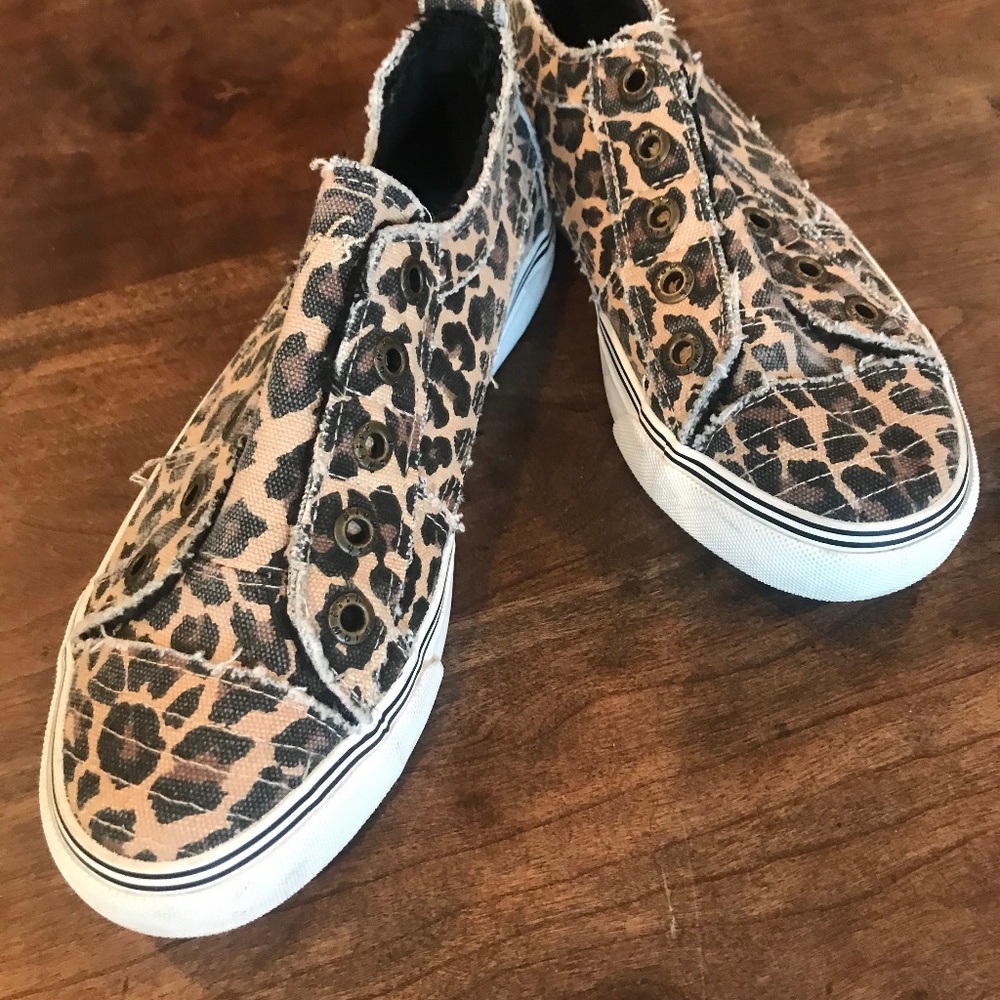 "Blowfish" Slip on Sneakera